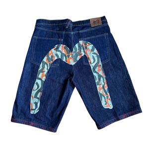 40” Waist Evisu 2008 Oversized Painted Gulls Jean Shorts